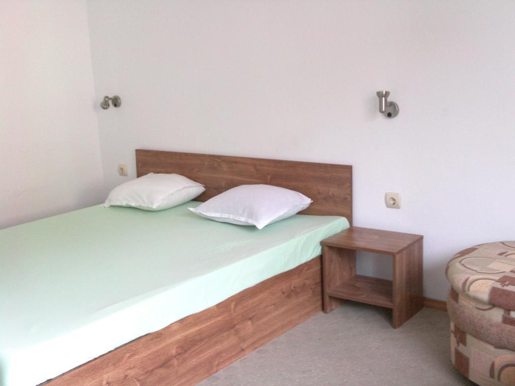 Hotel Neven Primorsko Cameră foto